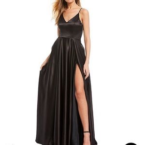 NWT VNeck Spaghetti Strap Side Slit Satin Ballgown